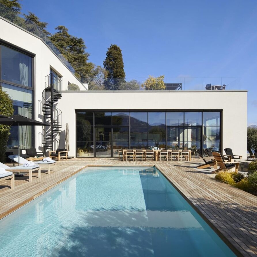 Luxury Villa Lake Como with Pool & Gym